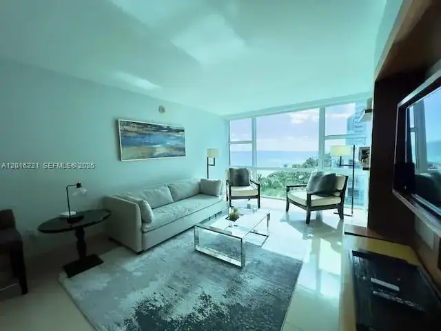 6801 Collins Ave, Miami Beach FL 33141 photo 3