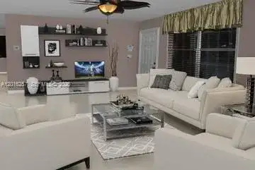 165 SE 4 AVENUE # 165, Deerfield Beach FL 33441 photo 4