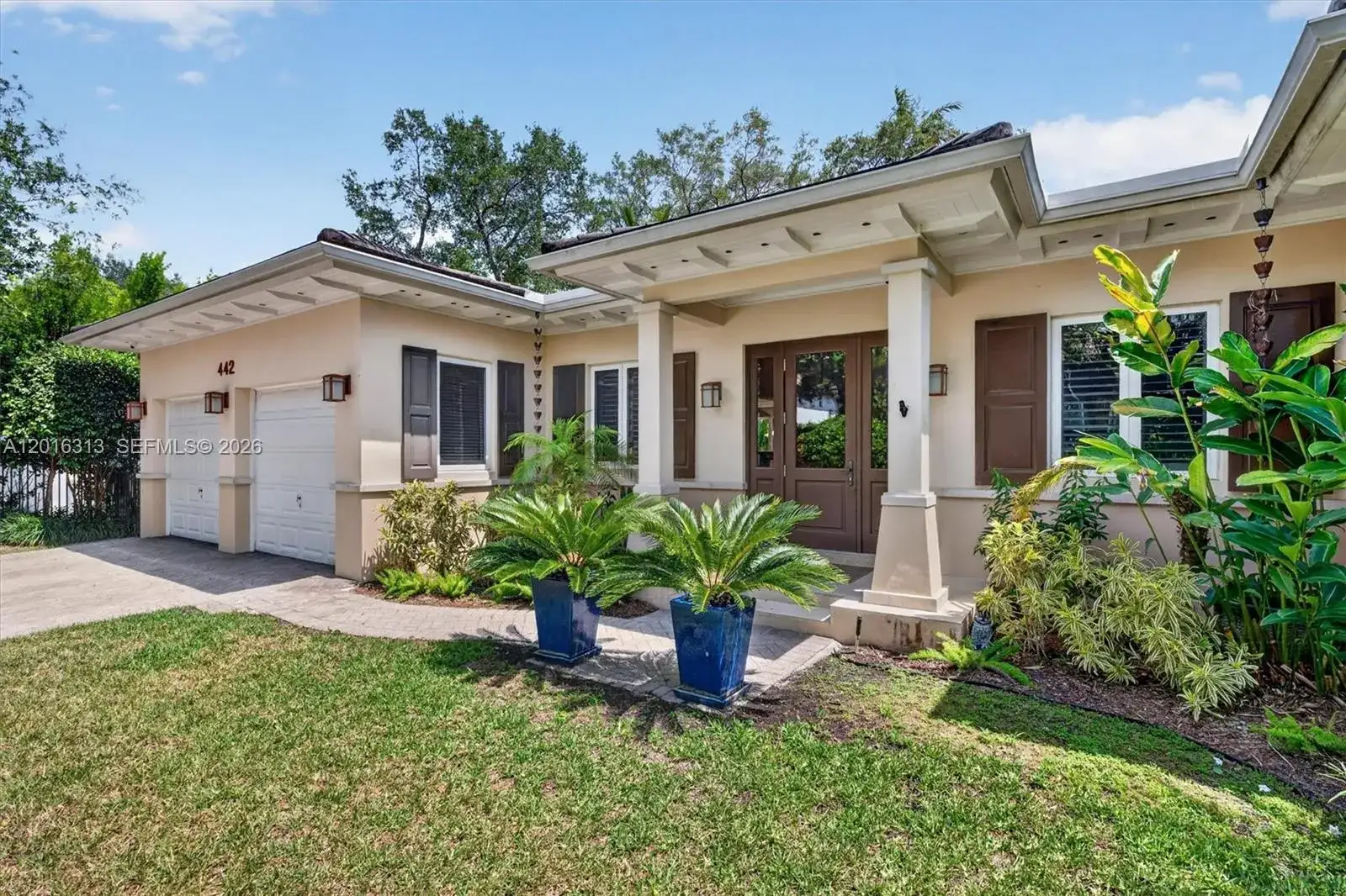 442 Amalfi Ave, Coral Gables FL 33146 photo 2