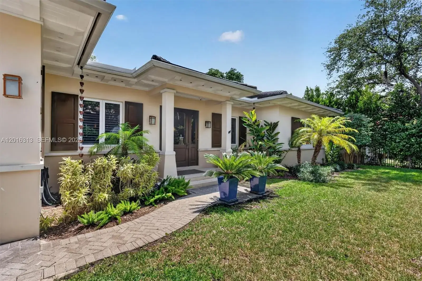 442 Amalfi Ave, Coral Gables FL 33146 photo 3