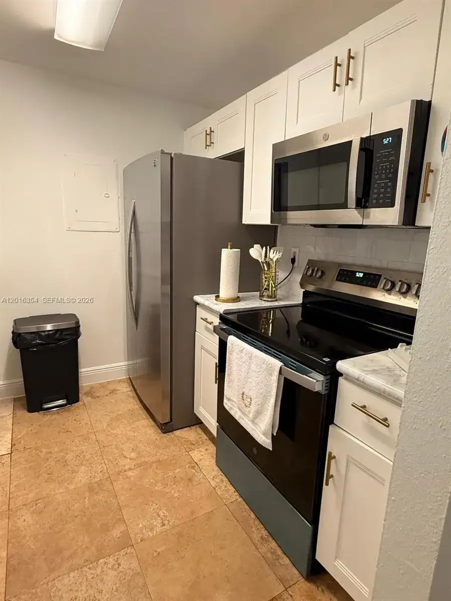 2160 SW 16th Ave # 320, Miami FL 33145 photo 4