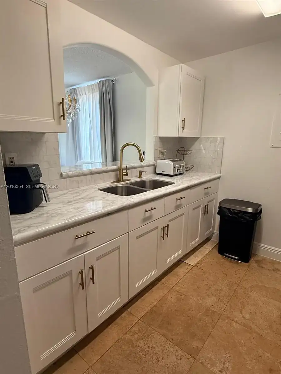 2160 SW 16th Ave # 320, Miami FL 33145 photo 5