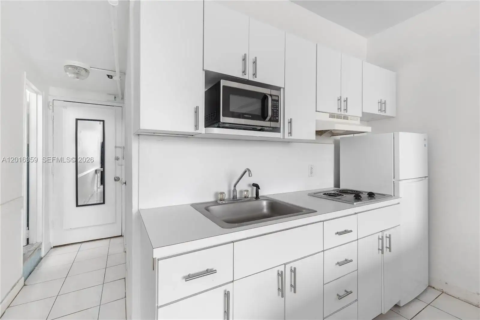 255 W 24th St # 432, Miami Beach FL 33140 photo 4