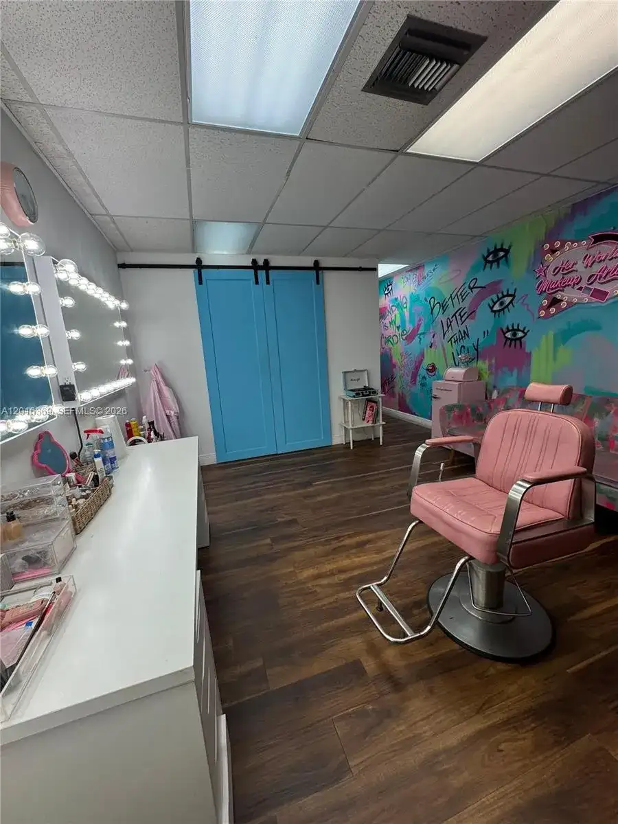 3939 NW 7 ST #208, Miami FL 33126 photo 5