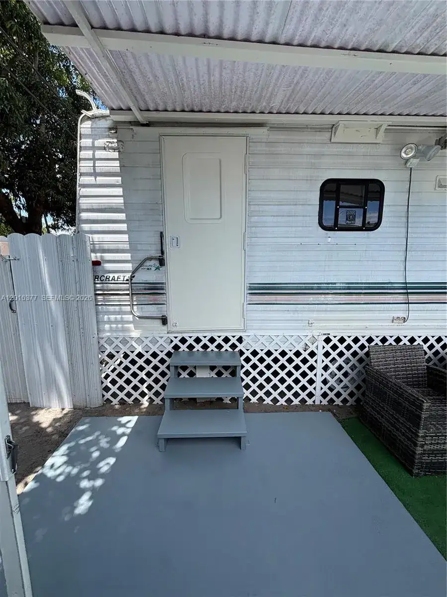 12500 NW 22nd Ave # 1, Miami FL 33167 photo 4