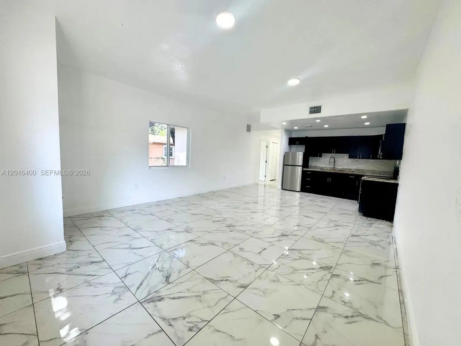 7703 NW 3rd Ave, Miami FL 33150 photo 2