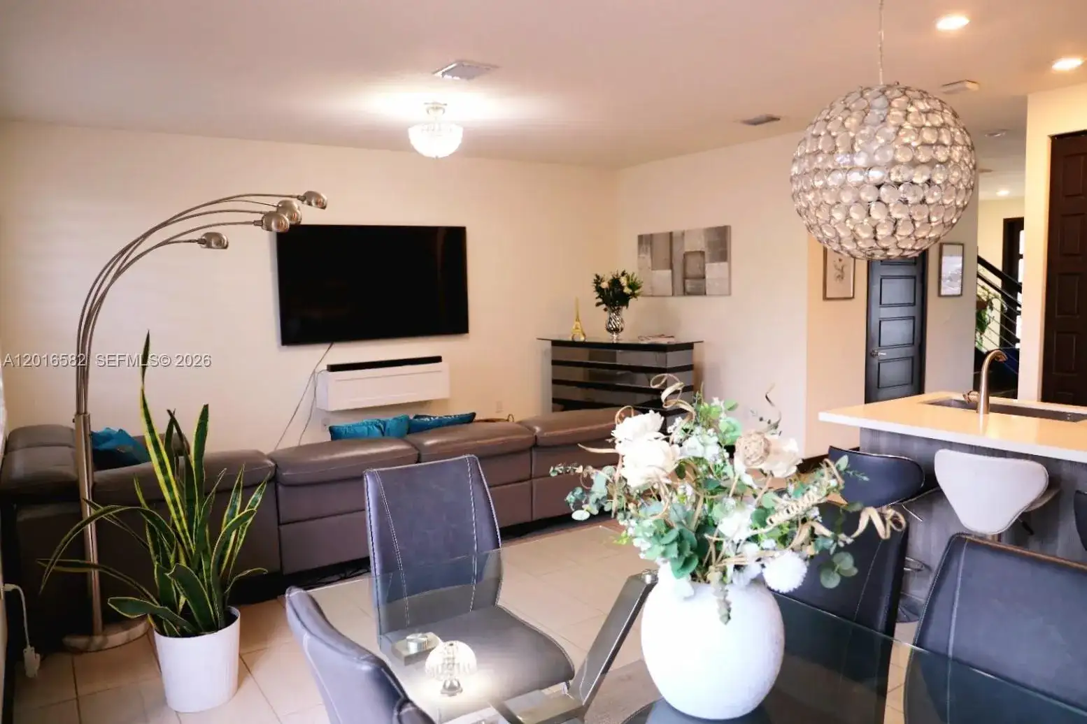 16012 NW 91st Ct, Miami Lakes FL 33018 photo 5