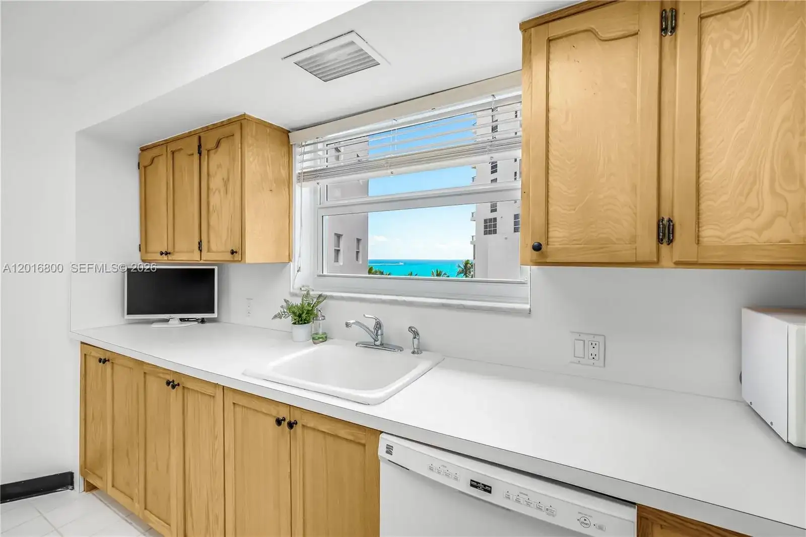 4925 Collins Ave # 5F, Miami Beach FL 33140 photo 5