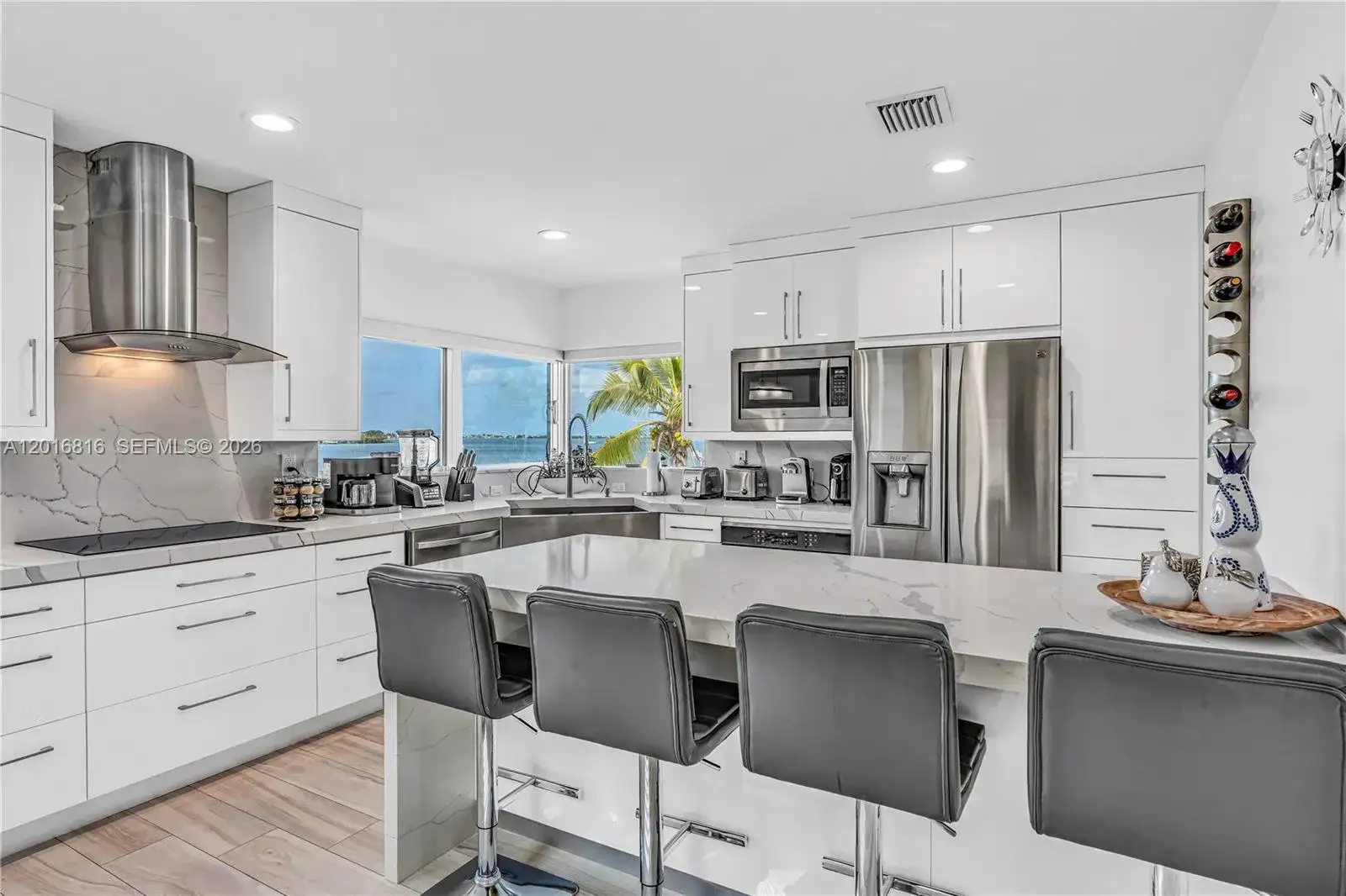 325 Calusa, Key Largo FL 33037 photo 3