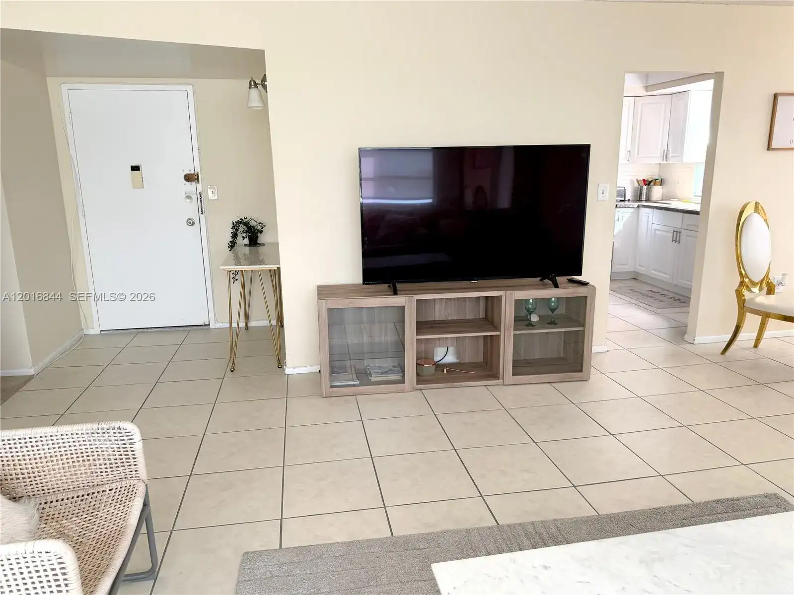 1301 NE Miami Gardens Dr # 626W, Miami FL 33179 photo 2
