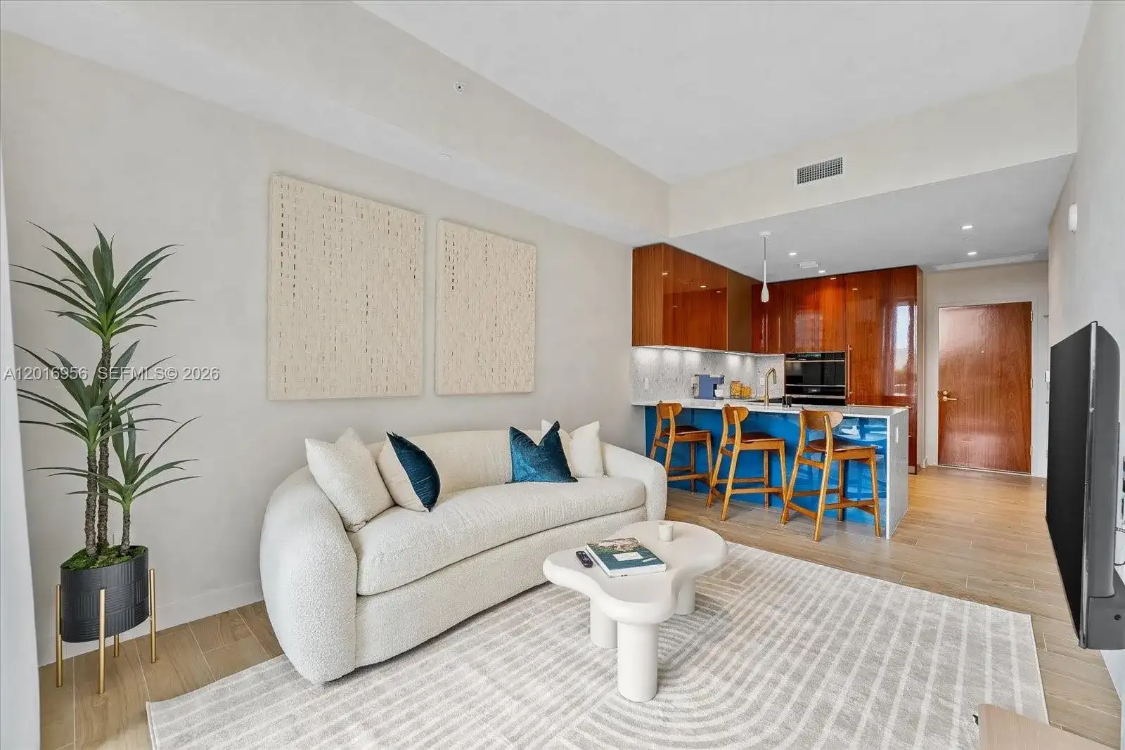 2678 Tigertail Ave # 315, Miami FL 33133 photo 2