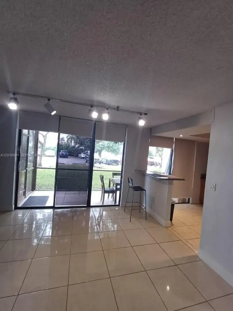 665 NE 195th St # 119, Miami FL 33179 photo 5