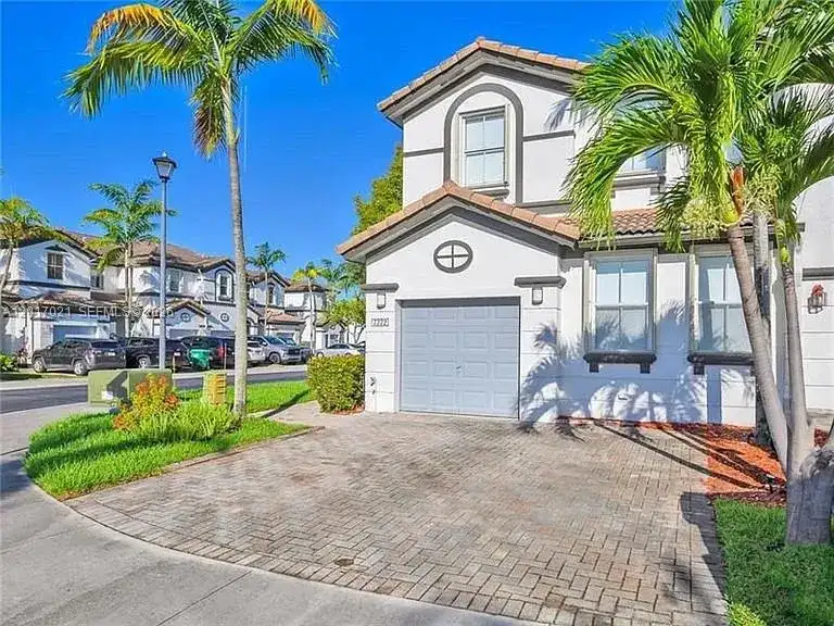 7772 NW 114th Pl # 0, Doral FL 33178 photo 2