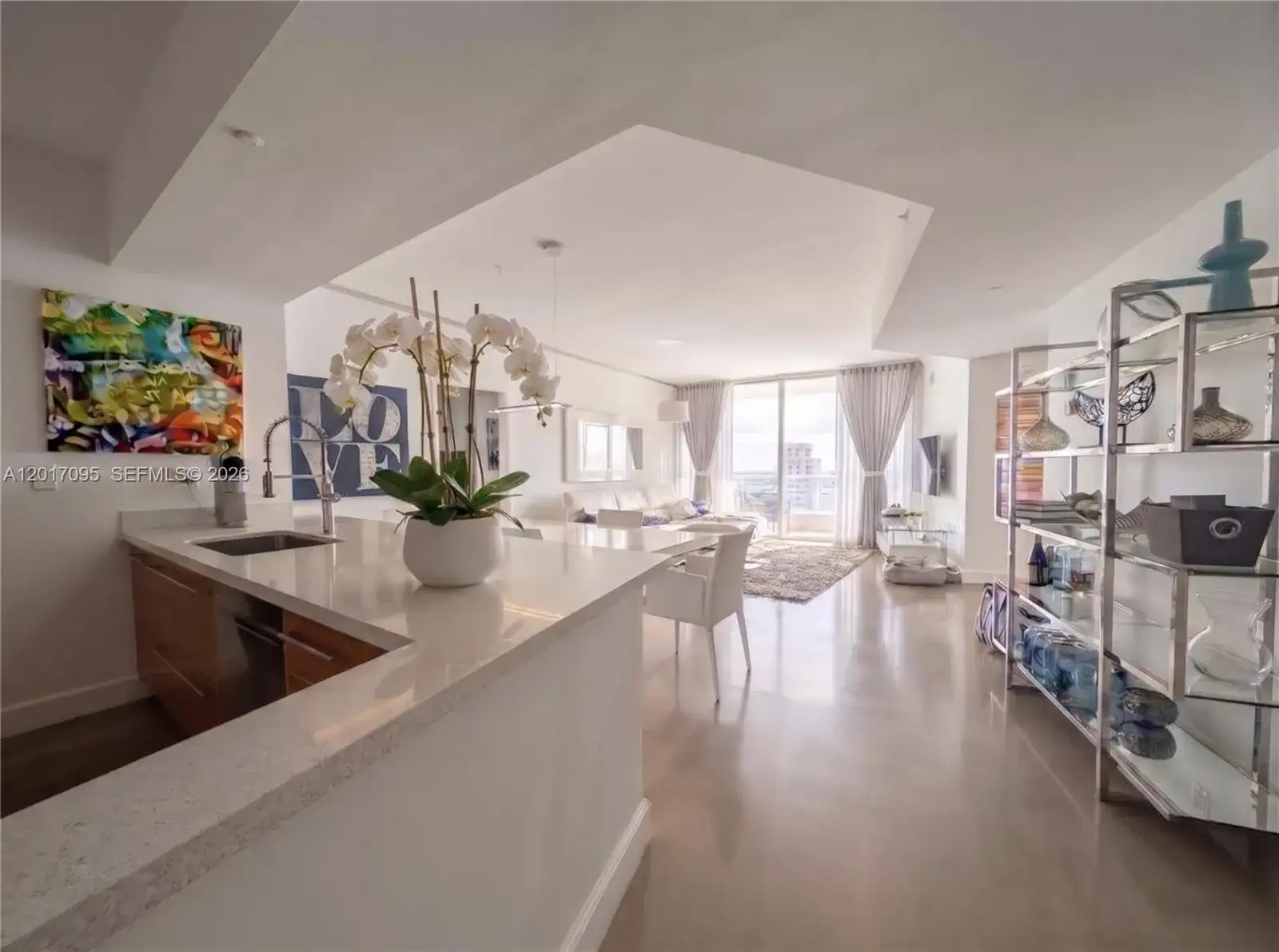 400 Alton Rd # 1709, Miami Beach FL 33139 photo 2