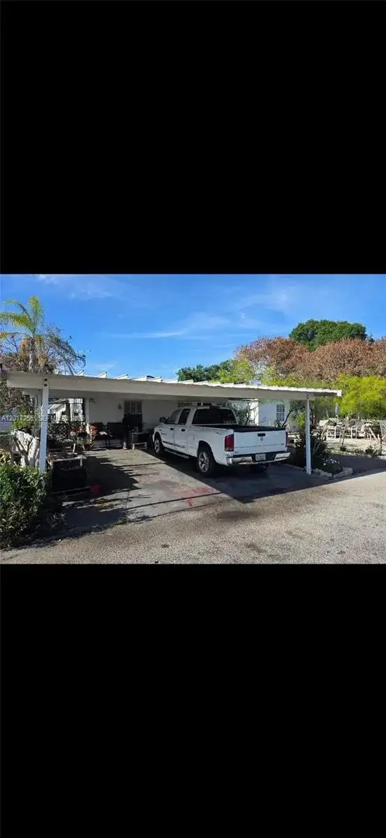 514 W HOOD, Avon Park FL 33825 photo 3