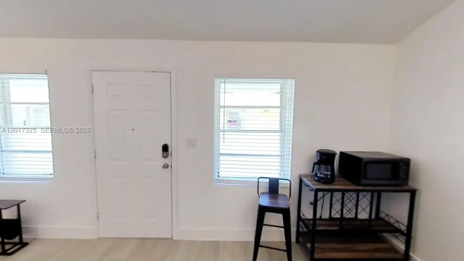840 SW 7th St # 852, Miami FL 33130 photo 3
