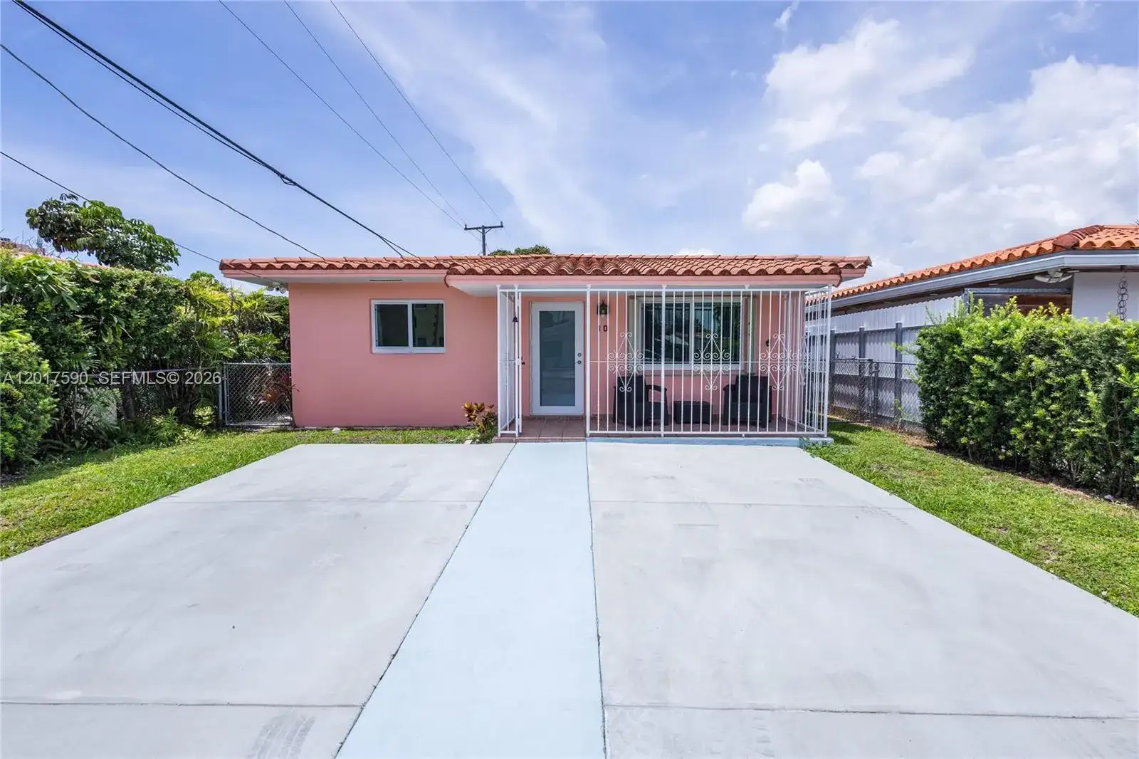 10 NW 60th Ct, Miami FL 33126 photo 2