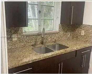 23 Majorca Ave # 1, Coral Gables FL 33134 photo 4