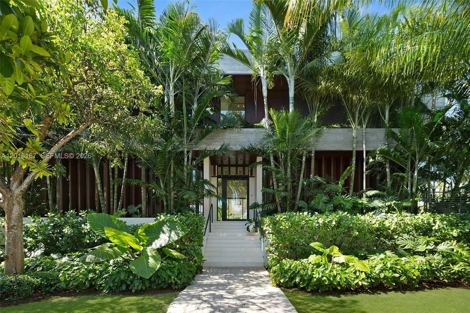 1420 W 23rd St, Miami Beach FL 33140 photo 4