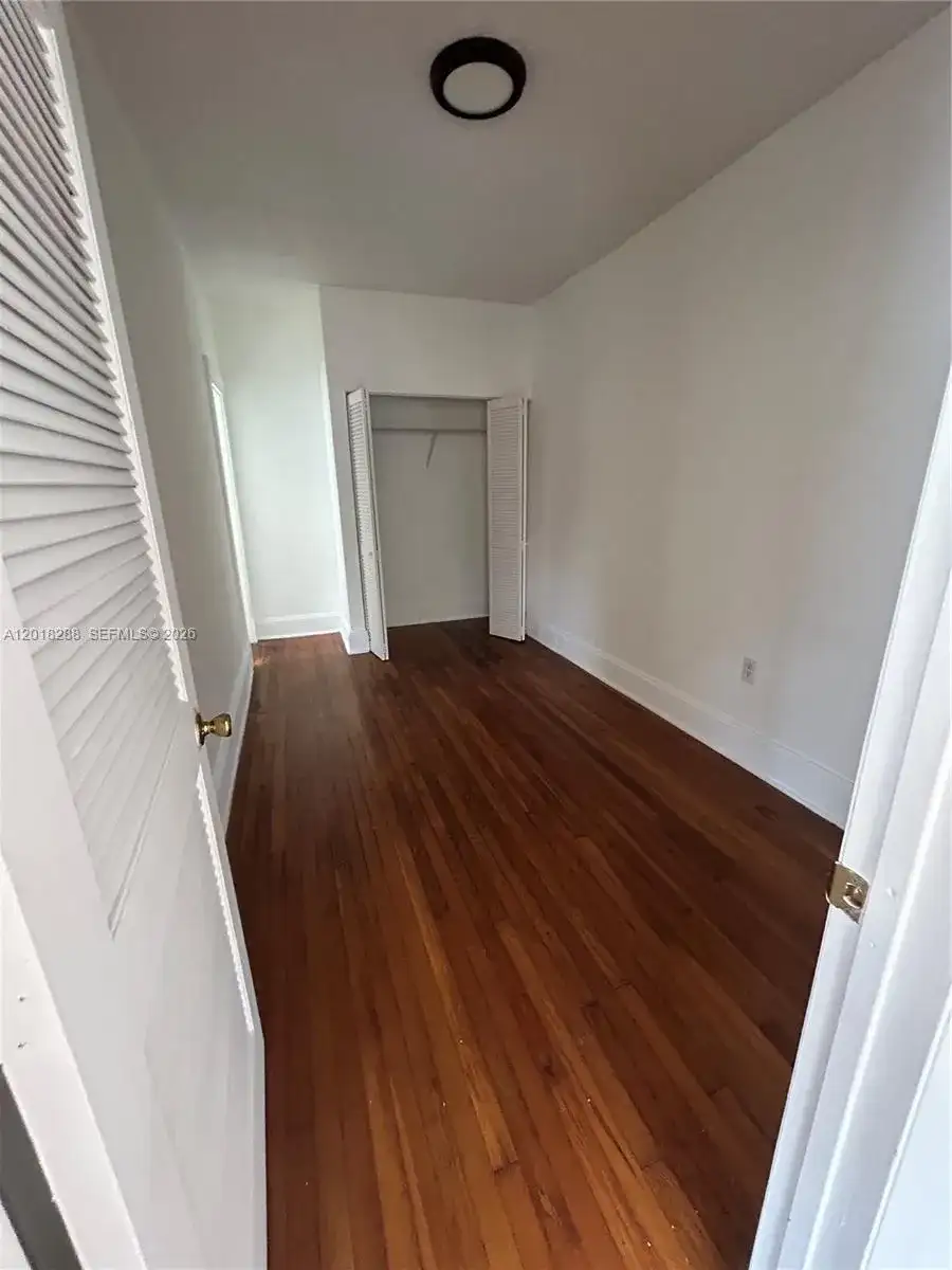 529 NE 66th St # 7, Miami FL 33138 photo 4