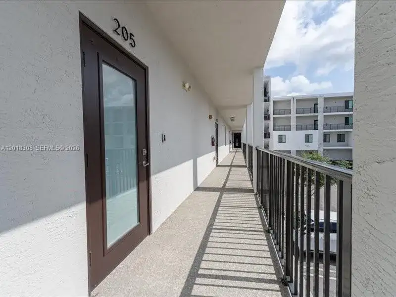 8201 NW 41st St # 205, Doral FL 33166 photo 3