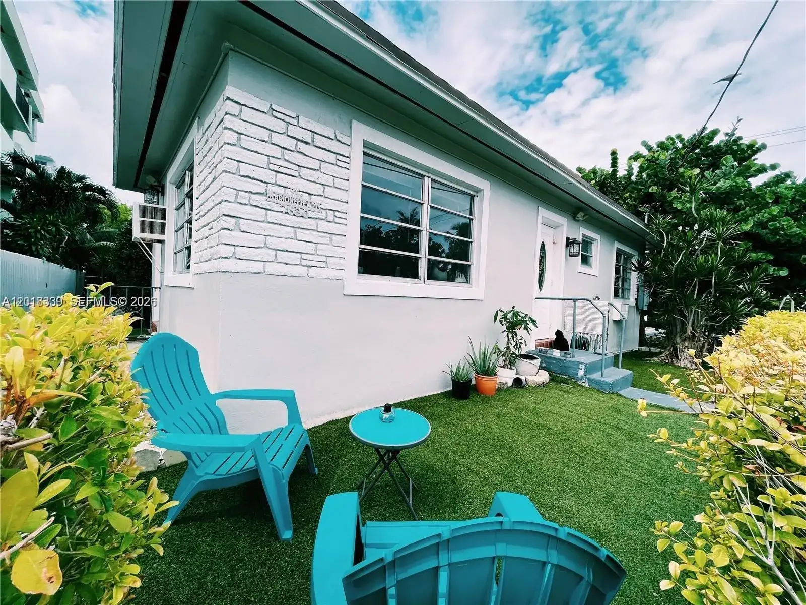 7630 Byron Ave, Miami Beach FL 33141 photo 2