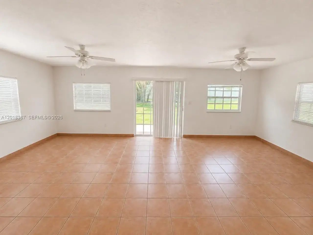 18054 SW 92nd Ct, Palmetto Bay FL 33157 photo 3