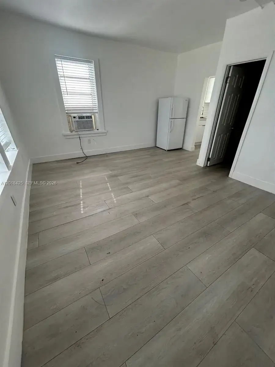 967 SW 5th St # 13, Miami FL 33130 photo 3