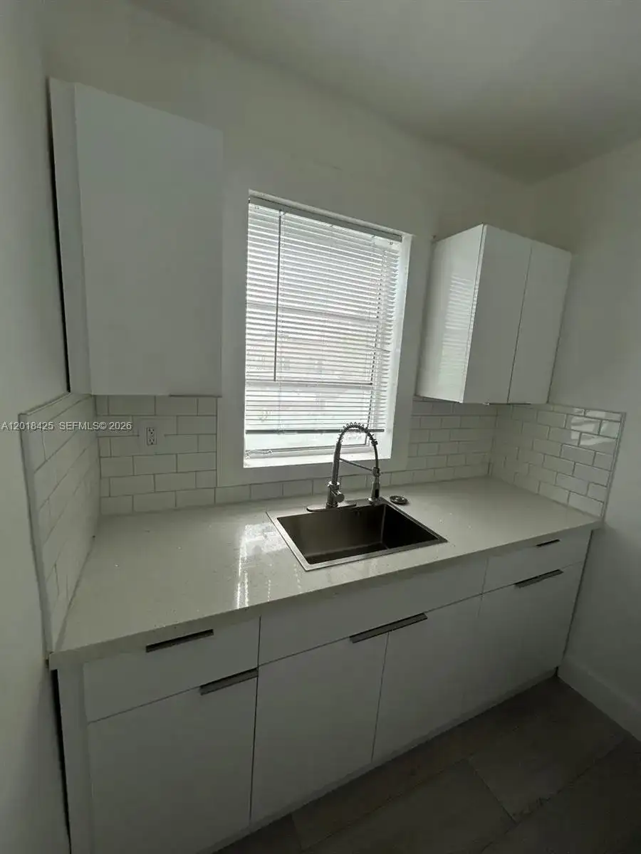 967 SW 5th St # 13, Miami FL 33130 photo 5