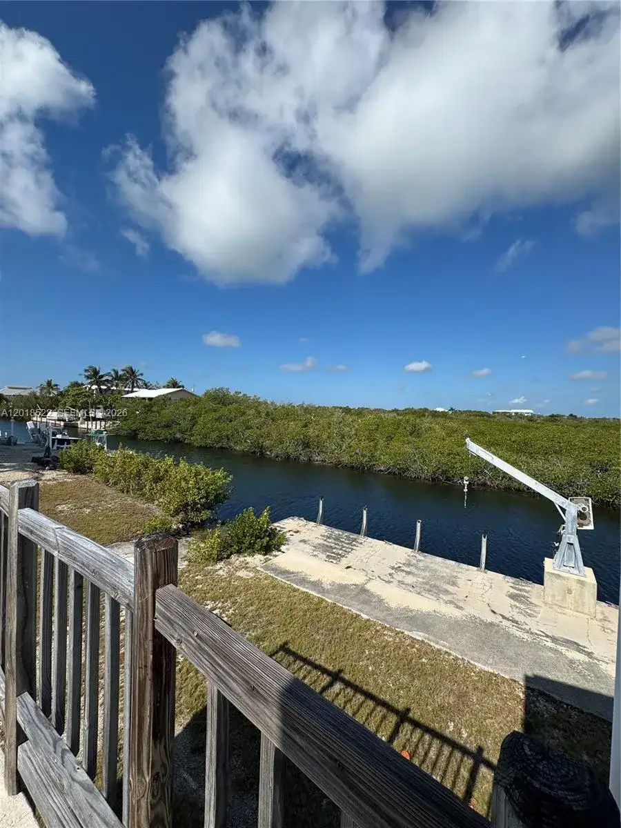 4276 Dorn Road, Torch Key FL 33042 photo 2