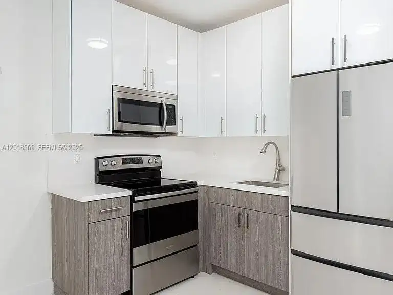 676 NW 47th St # 5, Miami FL 33127 photo 2