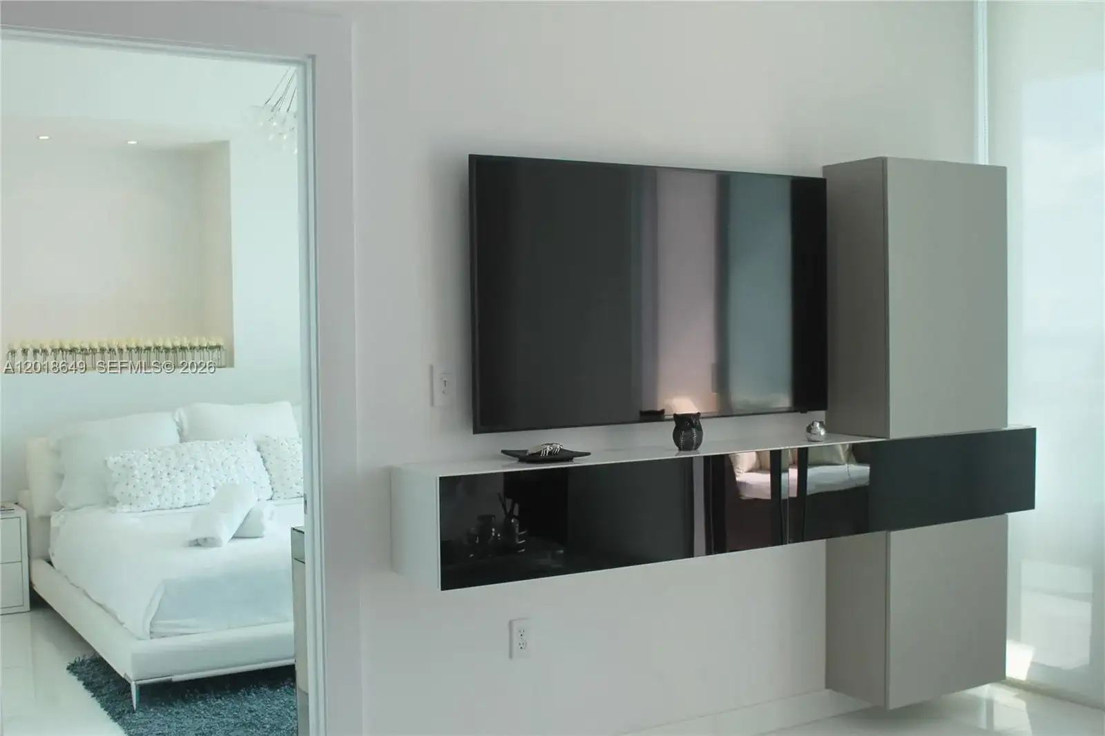900 Biscayne Blvd # 3207, Miami FL 33132 photo 4