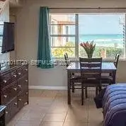 N Surf Rd, Hollywood FL 33019 photo 4