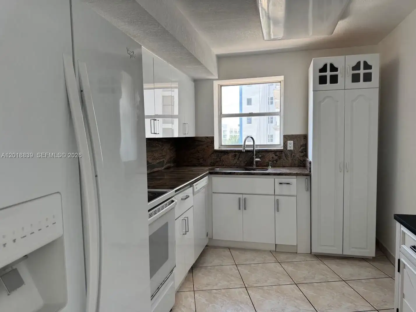 6039 COLLINS AV # 537, Miami Beach FL 33140 photo 3
