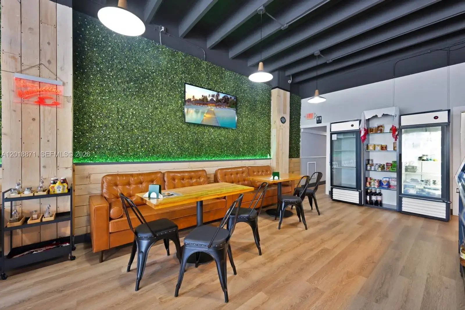 422 S Dixie Hwy, Hollywood FL 33020 photo 3