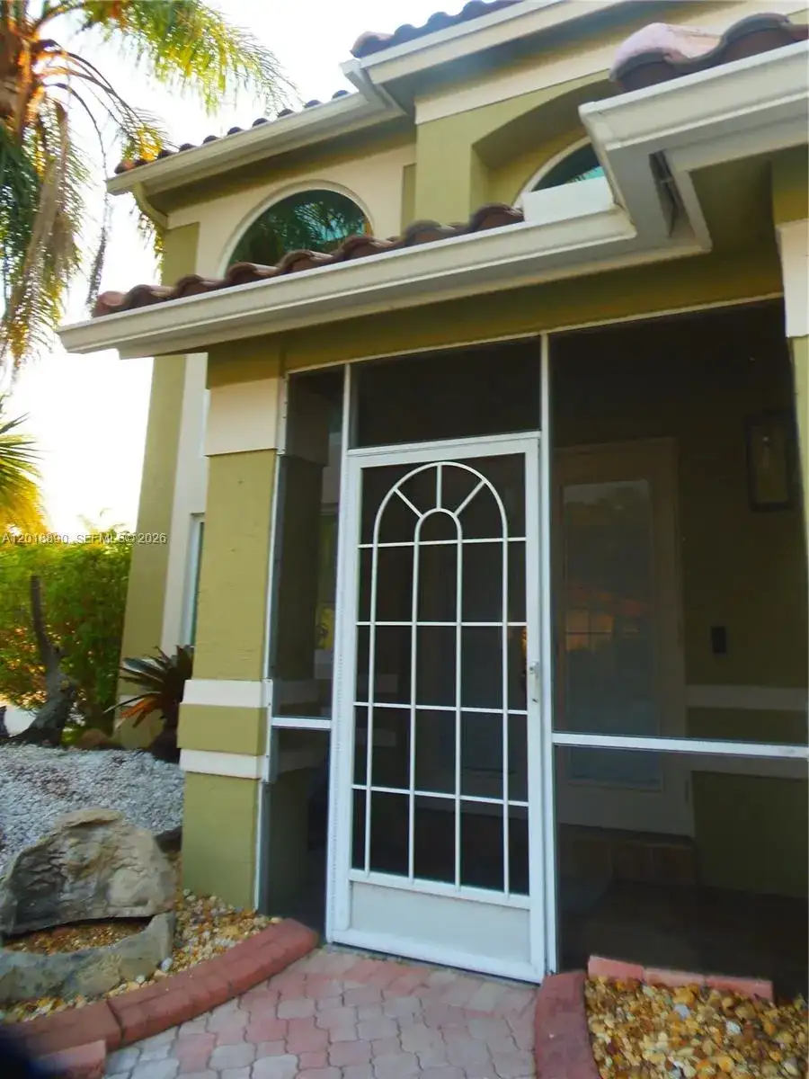 2608 NW 79th Ave, Margate FL 33063 photo 5