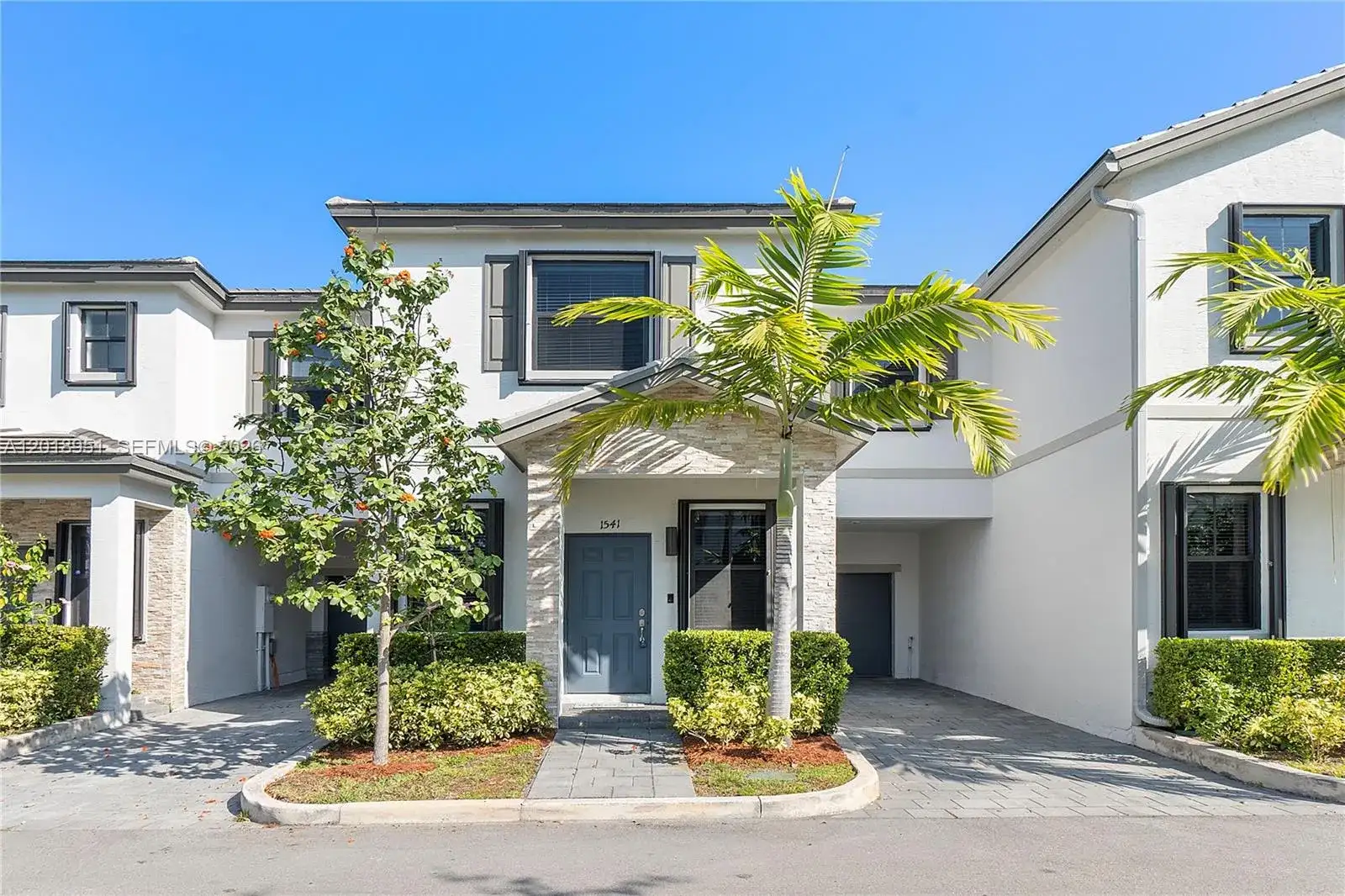1541 SW 28th St # 1541, Fort Lauderdale FL 33315 photo 2