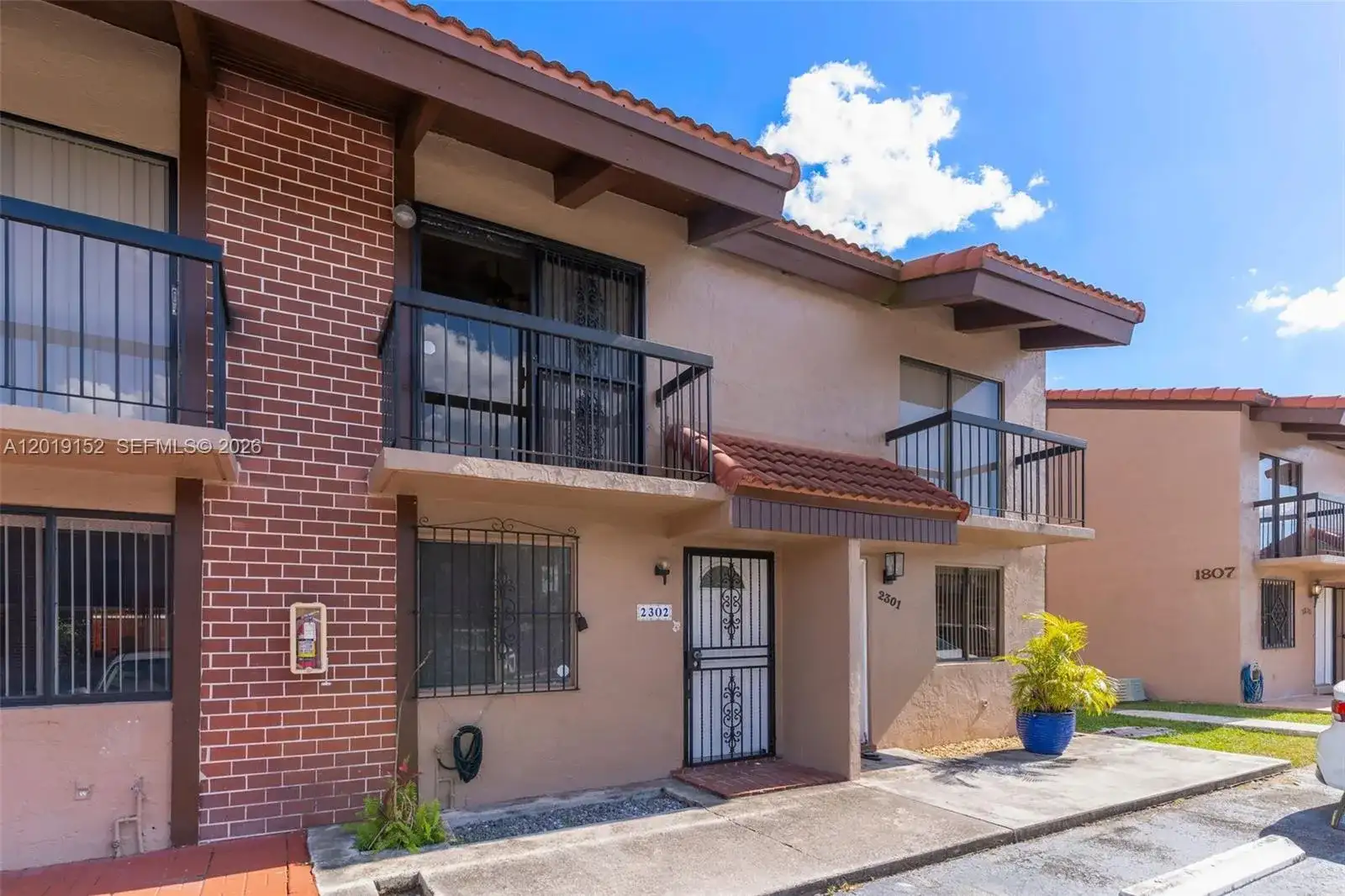 1811 SW 107th Ave # 2302, Miami FL 33165 photo 3