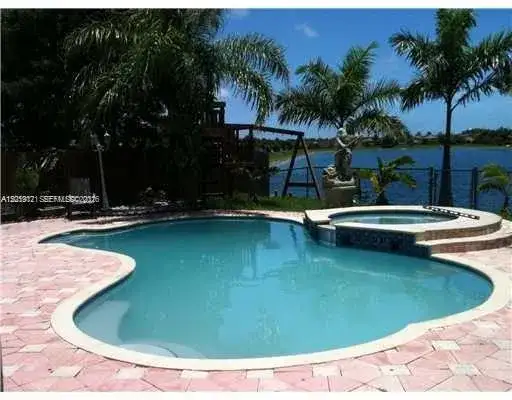 13553 SW 124th Ave Rd # 13553, Miami FL 33186 photo 3