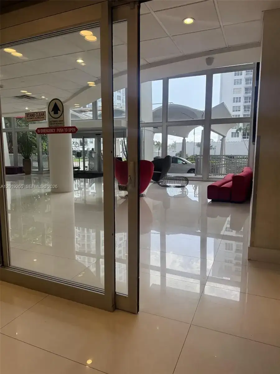 5701 Collins Ave # 511, Miami Beach FL 33140 photo 3