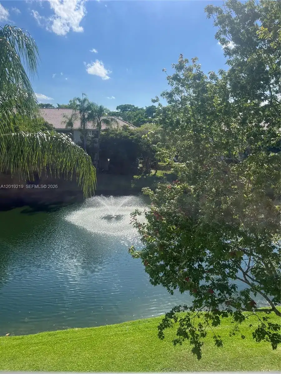 10121 W Sunrise Blvd # 301, Plantation FL 33322 photo 2
