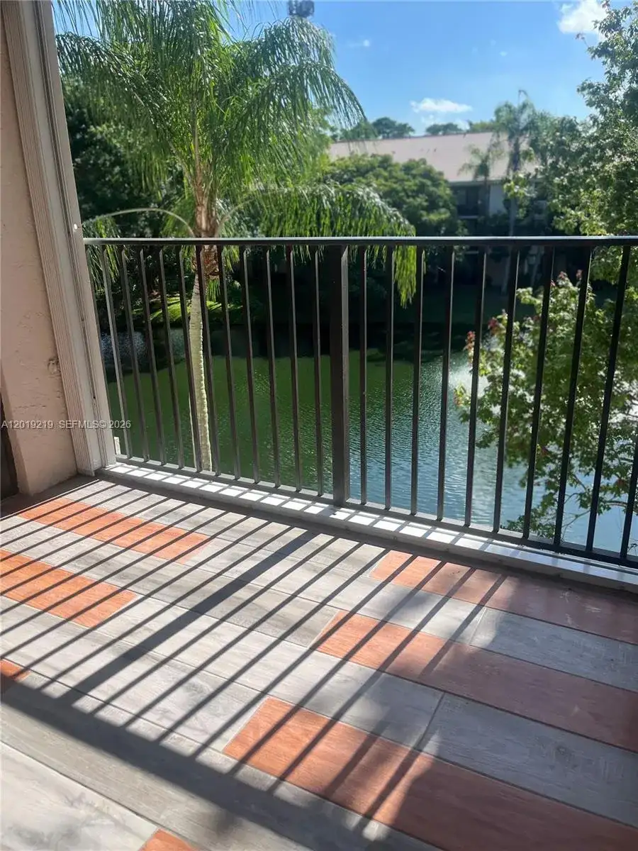 10121 W Sunrise Blvd # 301, Plantation FL 33322 photo 3
