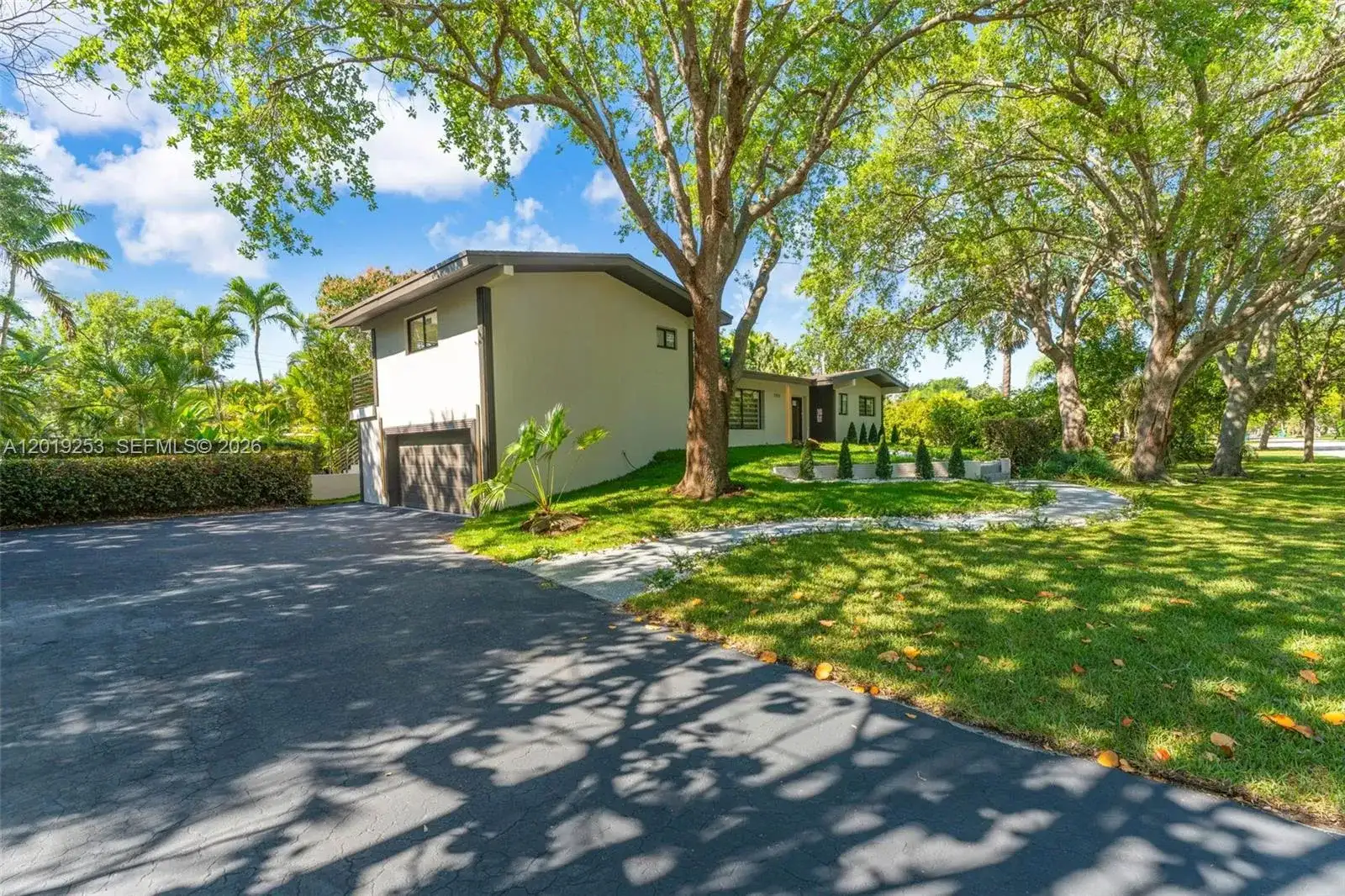 7920 SW 132nd St, Pinecrest FL 33156 photo 3