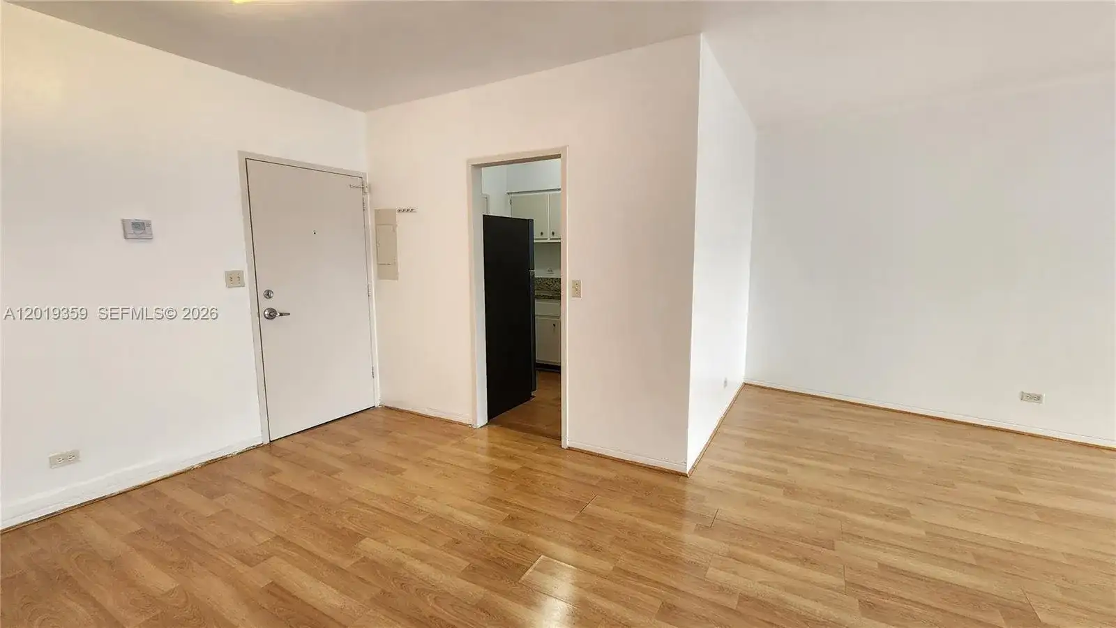 7441 Wayne # O, Miami Beach FL 33141 photo 2