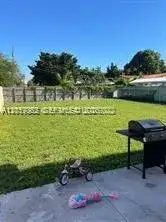 441 NW 25th Ave # 3, Miami FL 33125 photo 2