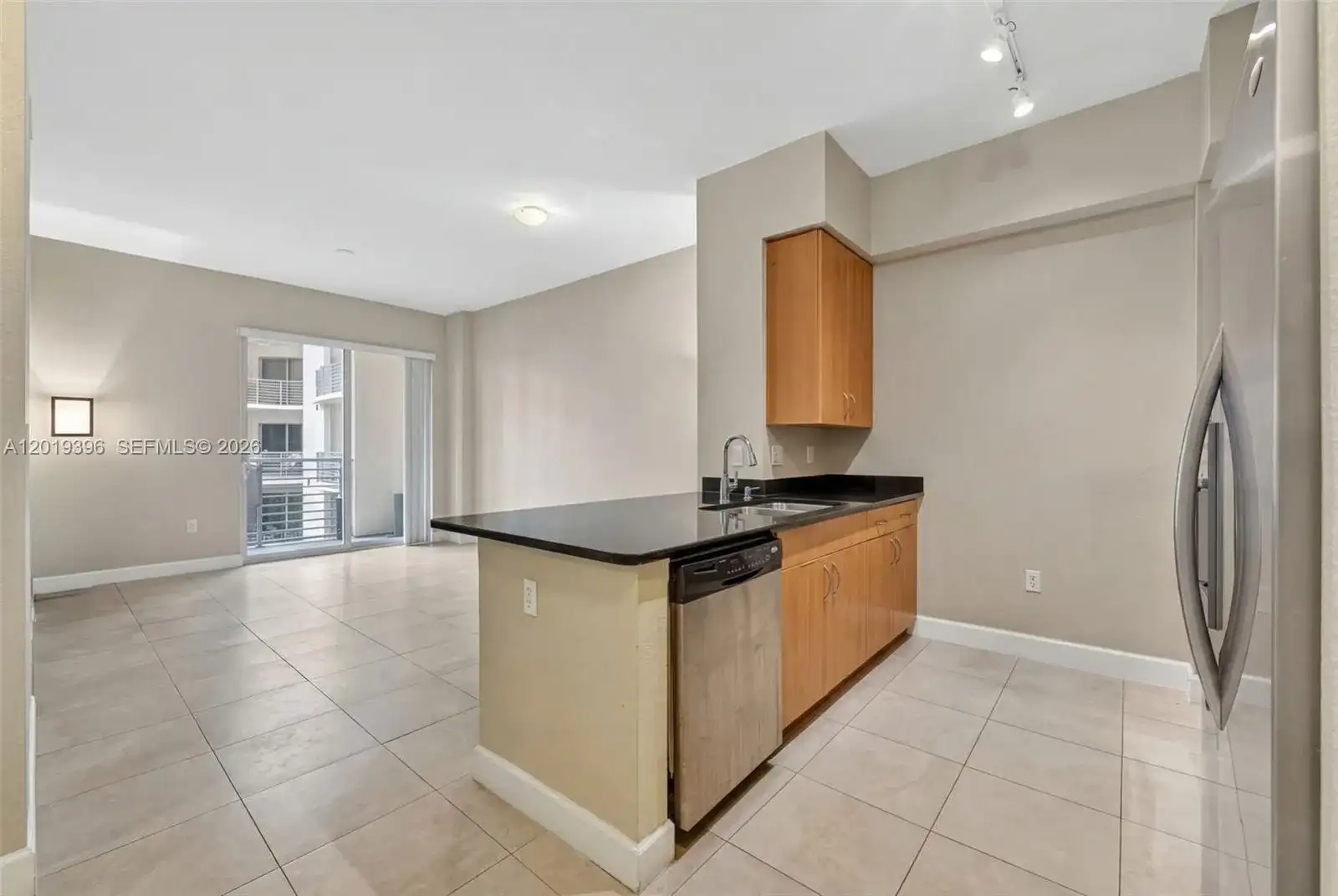 1830 Radius Dr # 1116, Hollywood FL 33020 photo 3
