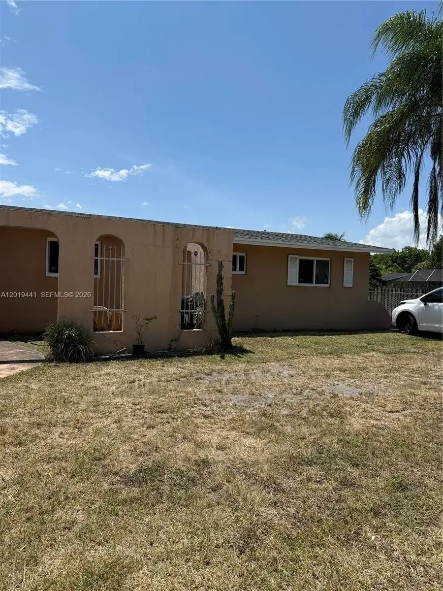 19650 SW 117th Ave, Miami FL 33177 photo 2