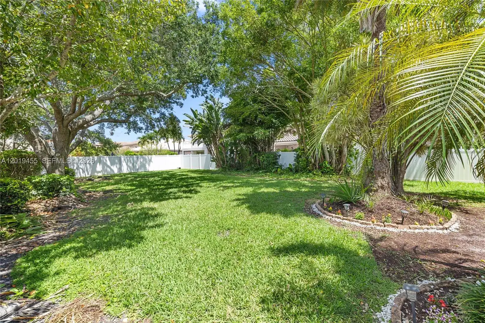 17047 NW 16th St, Pembroke Pines FL 33028 photo 4