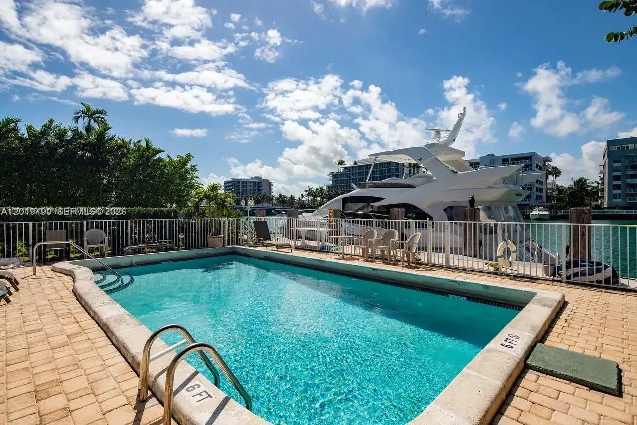 34 Bal Bay Dr, Bal Harbour FL 33154 photo 3