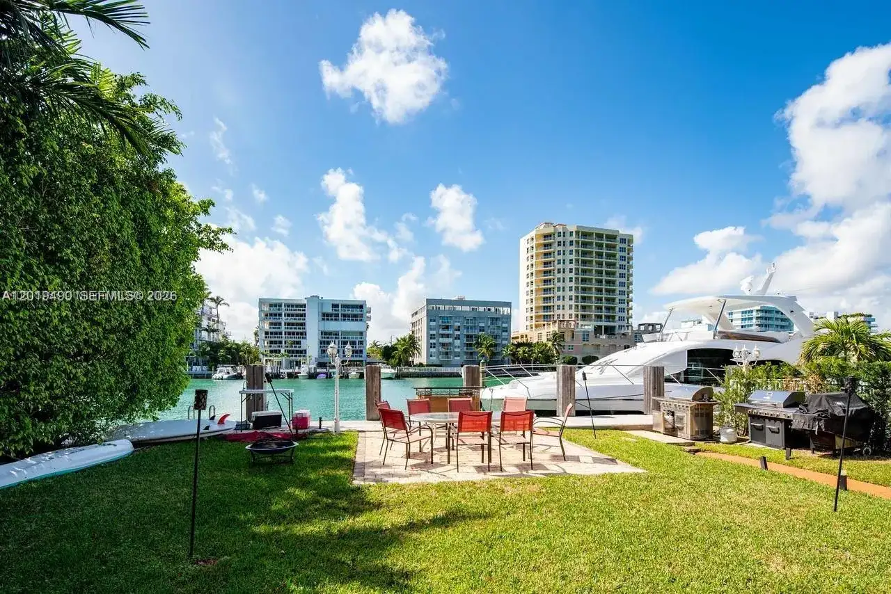 34 Bal Bay Dr, Bal Harbour FL 33154 photo 5